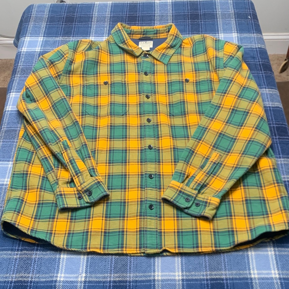 L.L. Bean Yellow and Green Plaid Casual Button Down Shirt